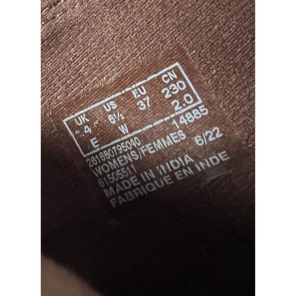 Clarks Collection Maye Strap Leather ankle boot. Size 6.5. - Picture 10 of 10